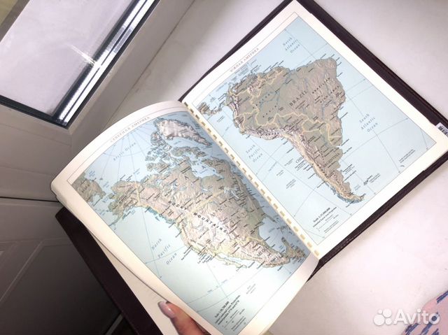 Ежедневник абсолютно новый в коже Ежедневник абсолютно новый в коже