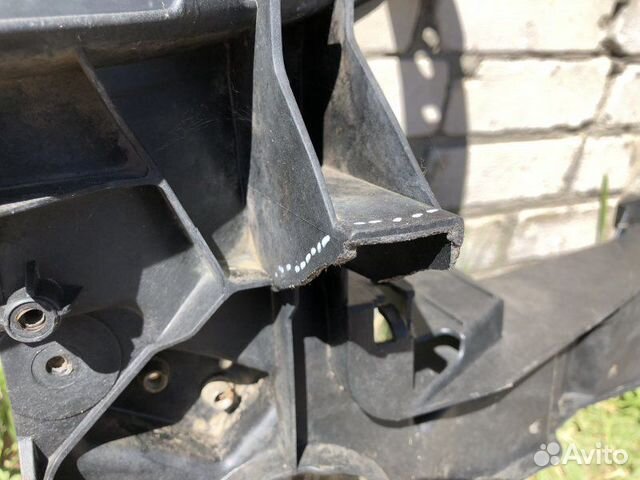 Панель передняя телевизор Audi Q7 4L Панель передняя телевизор Audi Q7 4L