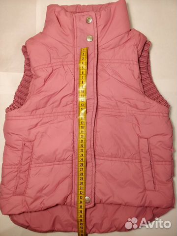 Жилет для девочки Zara, размер 110 Жилет для девочки Zara, размер 110