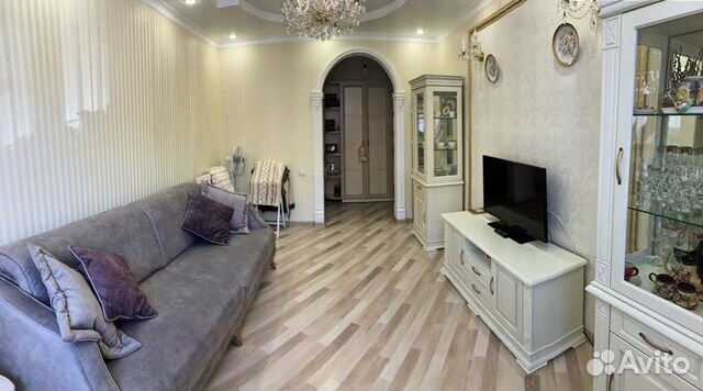 1-к квартира, 42 м², 1/5 эт. 1-к квартира, 42 м², 1/5 эт.