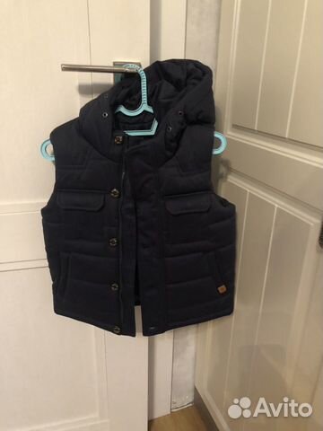 Детская жилетка Massimo Dutti (новая) Детская жилетка Massimo Dutti (новая)