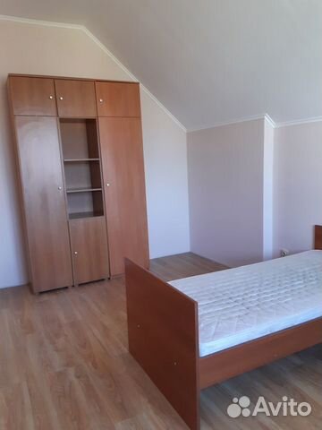 Дом 182 м² на участке 3.5 сот.