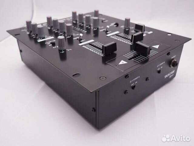 Микшерный пульт tascam XS-3 proffesional DJ mixer