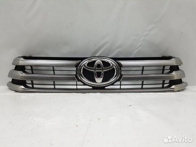 Решетка радиатора Toyota Hilux 8 Решетка радиатора Toyota Hilux 8