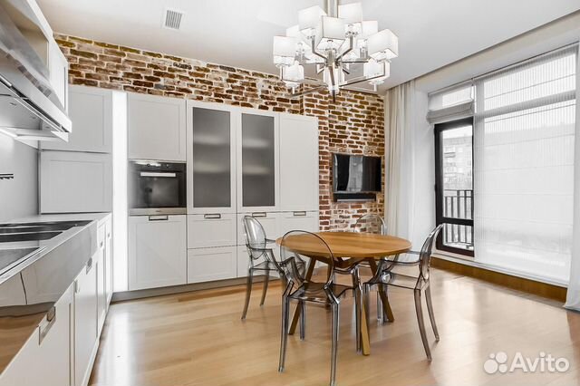 2-к квартира, 77 м², 4/7 эт.