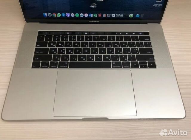 MacBook Pro 15-inch, 2017, 1TB, Core I7 MacBook Pro 15-inch, 2017, 1TB, Core I7