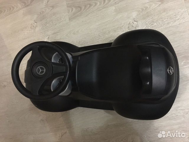 Машинка-каталка Мерседес