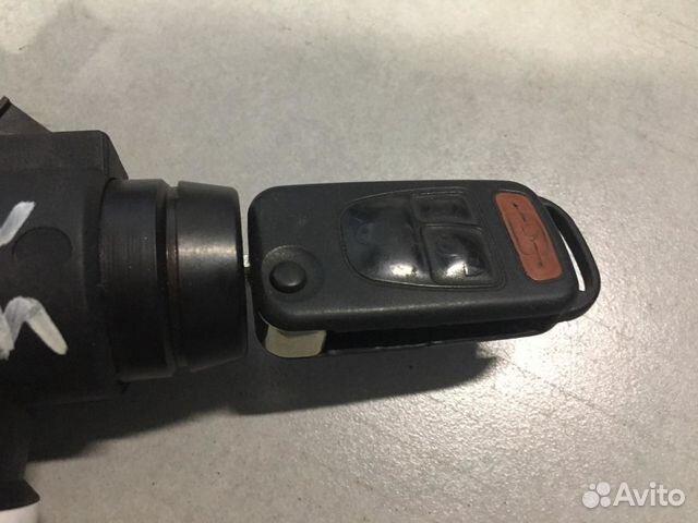 Замок зажигания с ключом mercedes W163 ML Замок зажигания с ключом mercedes W163 ML