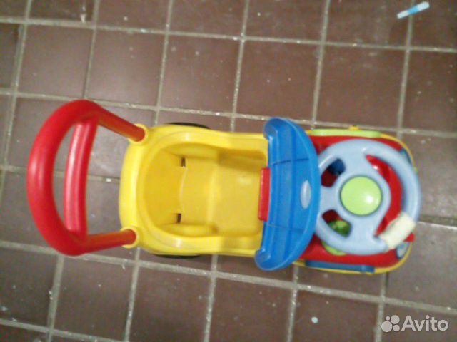 Машинка-каталка