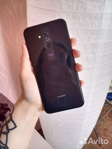 Телефон Huawei Mate 20 lite Телефон Huawei Mate 20 lite