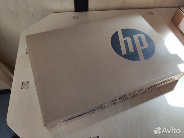 Новый ноутбук HP 240 G7 i3-7020U/4GB/HDD1TB/14