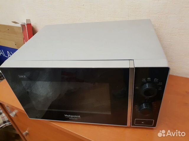 Новая свч Hotpoint-Ariston mwha 101 SB Новая свч Hotpoint-Ariston mwha 101 SB