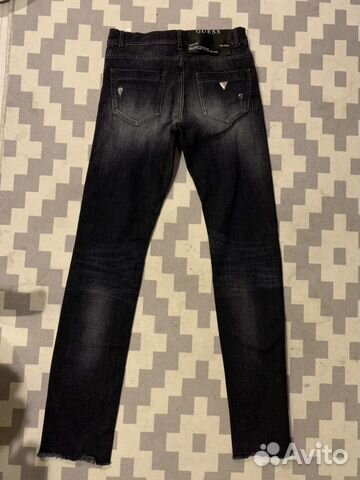 Джинсы Guess, новые, с этикеткой, р-р 26 Джинсы Guess, новые, с этикеткой, р-р 26