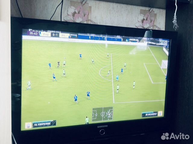 Телевизор samsung