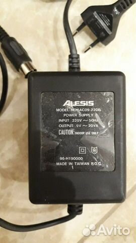 Блок питания Alesis 9v