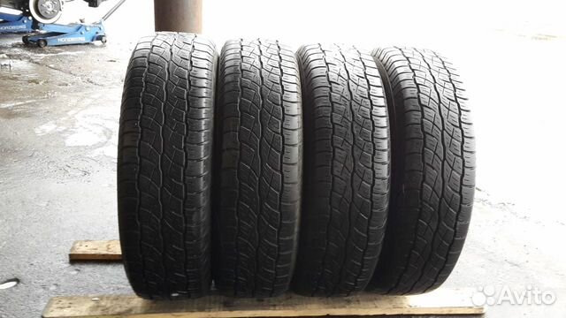 225 65 17 Bridgestone Dueler H/T 687 10E2