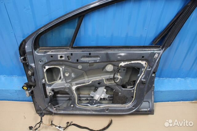Дверь правая передняя Peugeot 407 Дверь правая передняя Peugeot 407