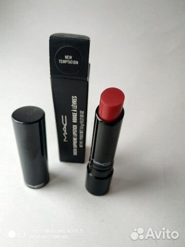 Помада mac new temptation