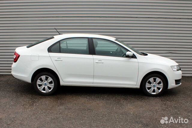 Skoda Rapid 1.6 AT, 2018, 44 363 км Skoda Rapid 1.6 AT, 2018, 44 363 км