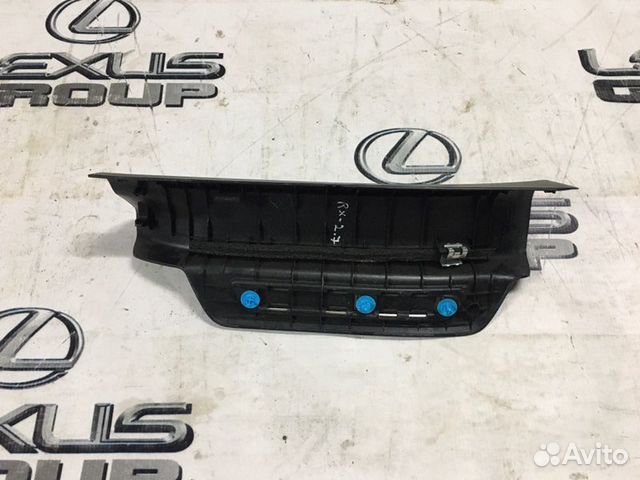Накладка на порог задняя правая нижняя Lexus Rx270