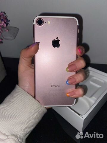 Телефон iPhone7 Телефон iPhone7