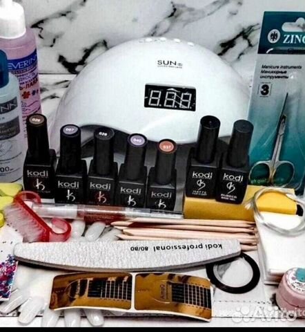 Для наращивания ногтей набор с проф материалами
