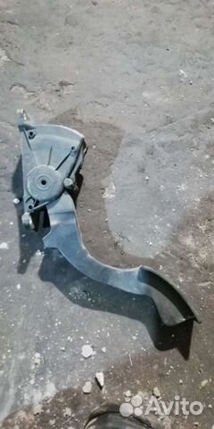 Пераль газа Форд Фокус 2 1.4 1.6