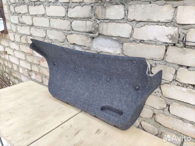 Обшивка крышки багажника Пежо 206
