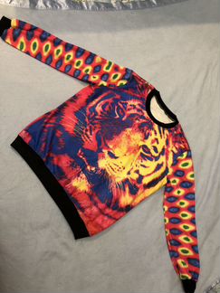 Свитшот с тигром новый