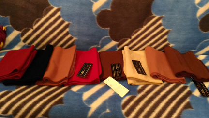 Шарфы новые 98 год 80 шерсти 20 п/а и махеровые СС