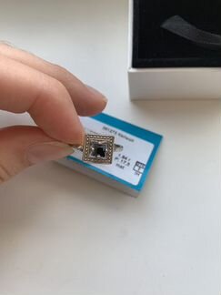 Серебряное кольцо с фианитом