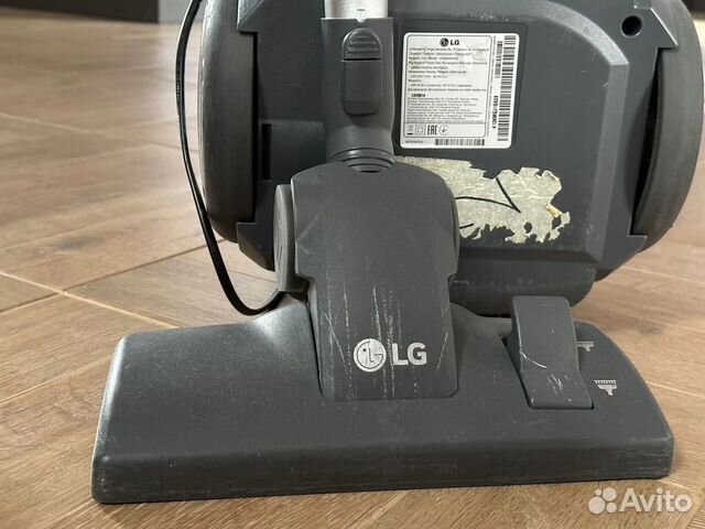 Пылесос LG VK89000HQ CordZero