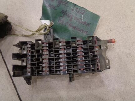 Блок предохранителей салонный Mercedes Benz S-Cla