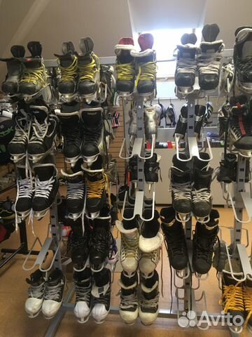 Хоккейную форму б/у продаю