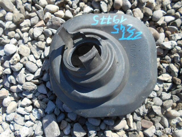 Пыльник рулевой колонки Toyota Allion ZZT245