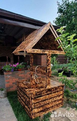 Деревянные Интерьерные колодцы