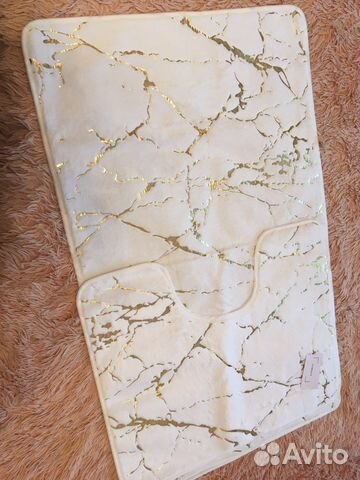 Коврики для ванной и туалета