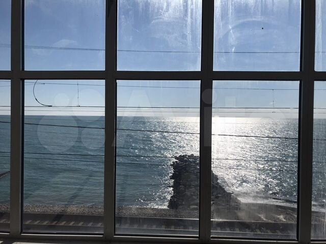 Своб. планировка, 90 м², 1/4 эт.