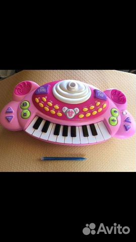 Музыкальные игрушки. Наклейки