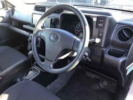 Toyota Probox 1.3 CVT, 2017, 64 809 км