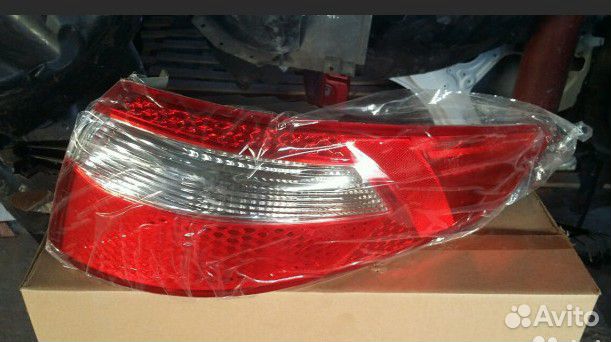 Фонарь задний правый на Kia Rio 3 Киа Рио 3