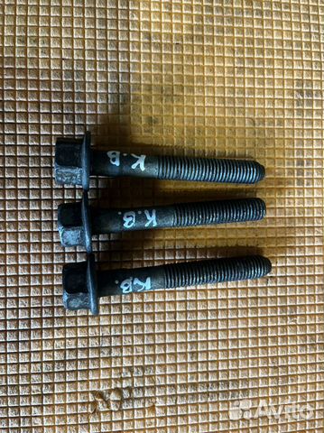Болт коленвала Chrysler 2.4 волга