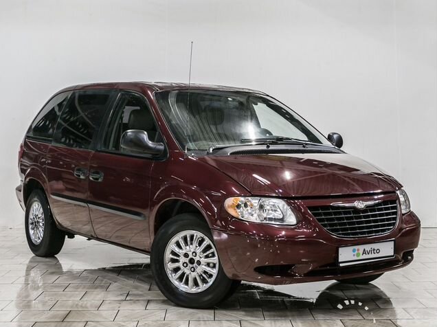 Крайслер вояджер спб. Dodge Caravan 2002. Додж Караван 2002. Chrysler Voyager 2.4 at. Цвет Додж Караван 2004 год.