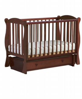 Кровать с продольным маятником