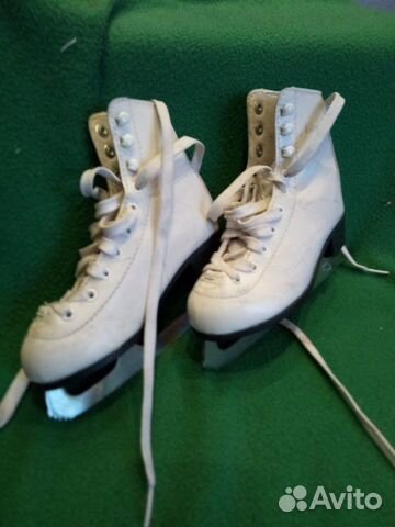 Коньки фигурные, р.30