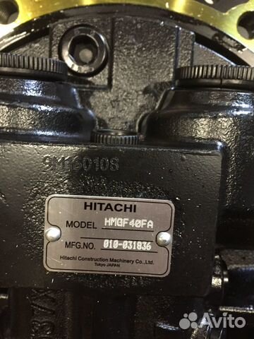 Редуктор хода Hitachi zx200-3 c гидромотором