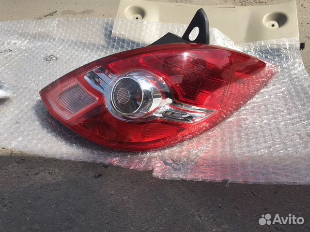 Заднии стоп сигналы nissan tiida. Nissan latio