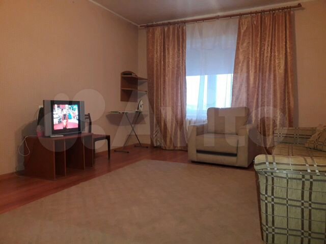 1-к. квартира, 36 м², 4/9 эт.