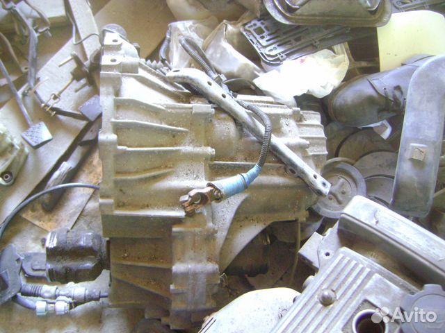 МКПП Тойота в сборе со сцеплением и педалями