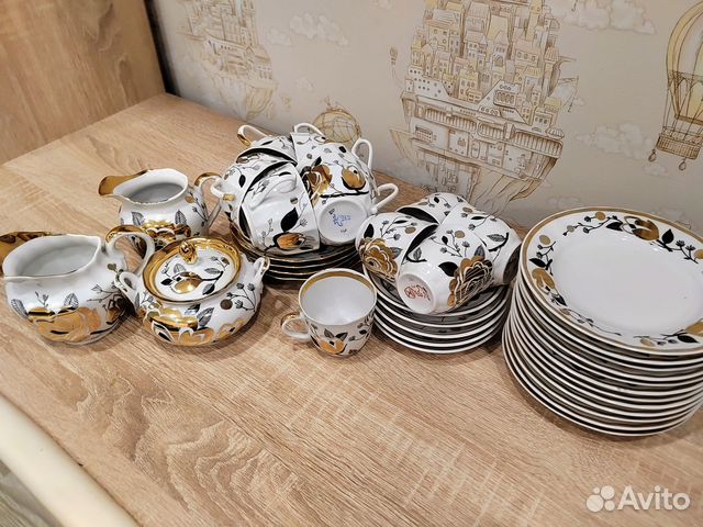 Чайный и кофейный сервизы 